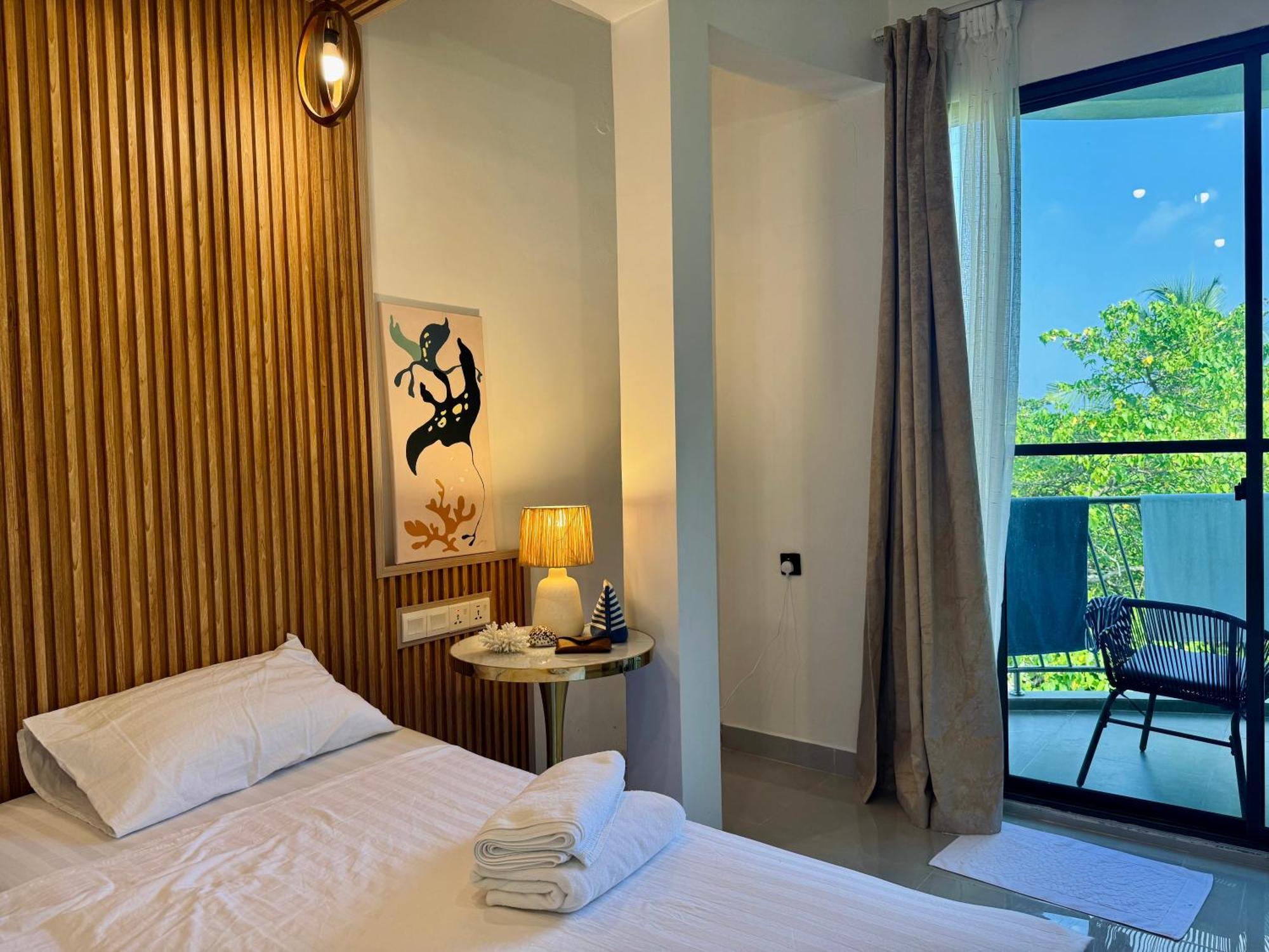 Serene Sky Guest House Thoddoo Exterior photo